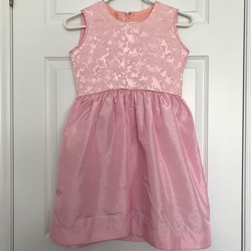 Pink Girls Dress Size 7-8 Embroidery Detail